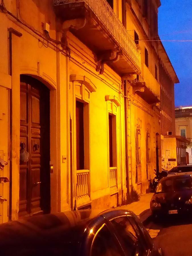 Il Giardino Di Benedetta Bed & Breakfast Lecce Bagian luar foto