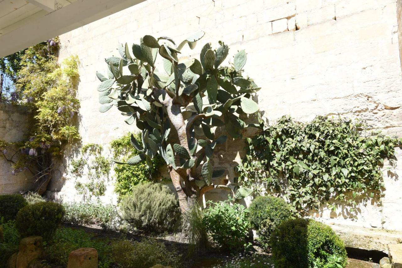Il Giardino Di Benedetta Bed & Breakfast Lecce Bagian luar foto