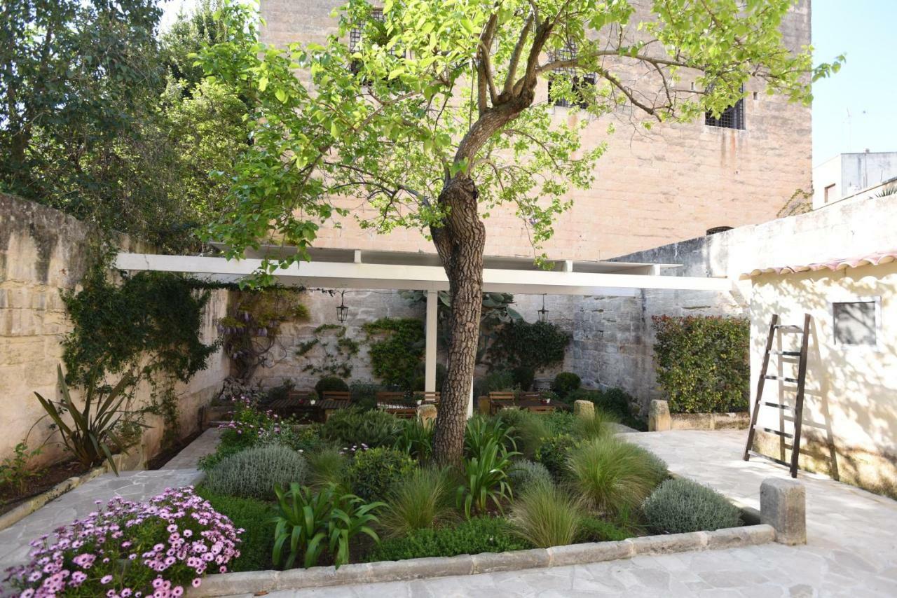 Il Giardino Di Benedetta Bed & Breakfast Lecce Bagian luar foto